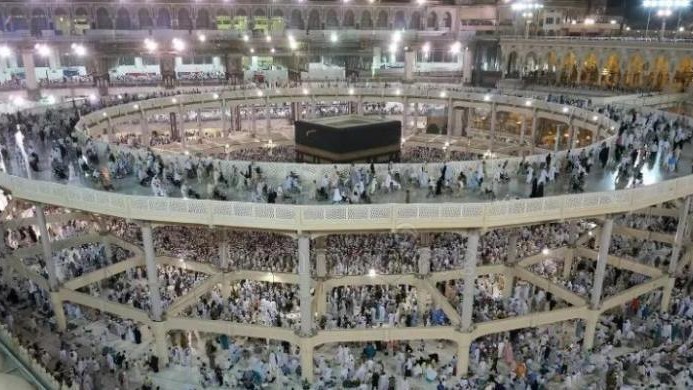 Mataf Masjidil Haram kini mampu menampung 105 ribu jemaah haji usai direvonasi. (Foto: dok. Waskita)