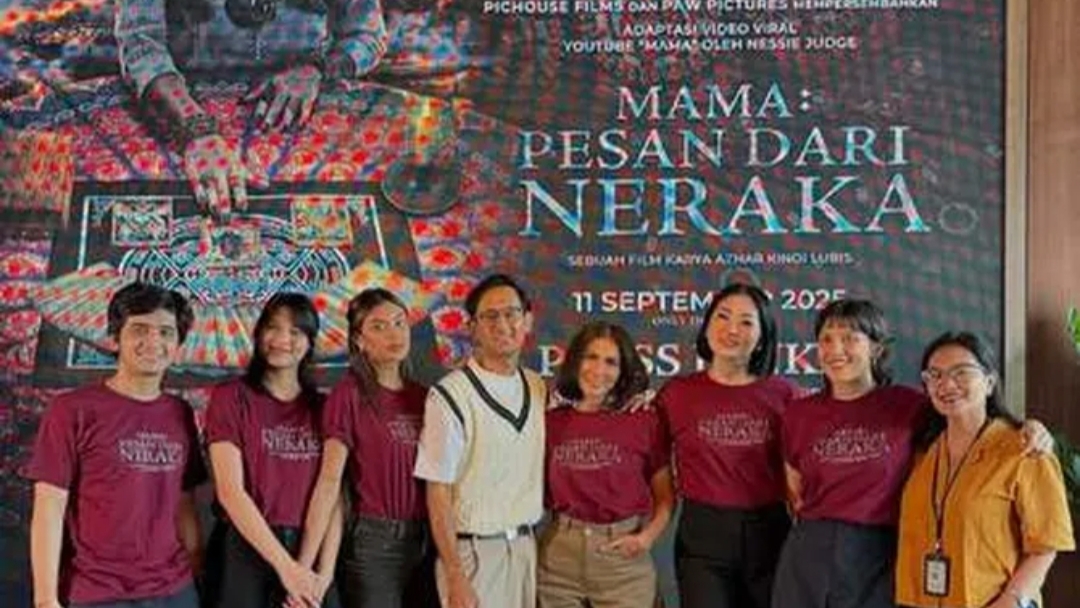 Para pemeran film Mama: Pesan dari Neraka. (Kapanlagi) 