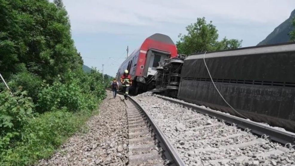 Kereta tergelincir di Jerman. (Anadolu Agency) 