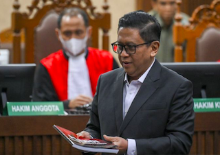 Hasto Kristiyanto menjalani sidang pembacaan nota pembelaan (pledoi). (Dok. Antara)