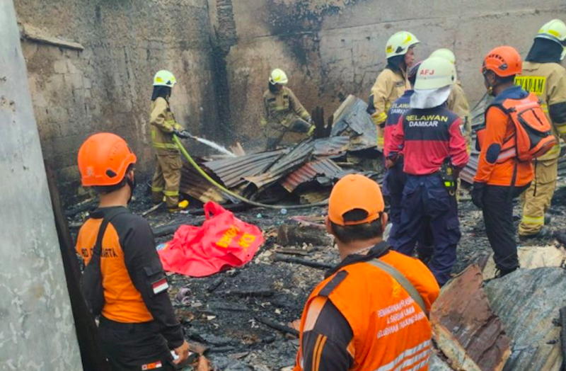 Kebakaran di Jalan Kancil 1 RT 014/RW 02, Kelurahan Lenteng Agung, Kecamatan Jagakarsa, Jakarta Selatan. (Dok. Antara)