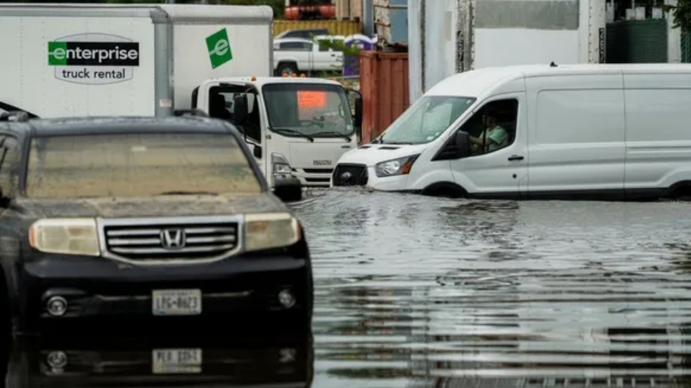 Banjir Bandang di New York. (Reuters)