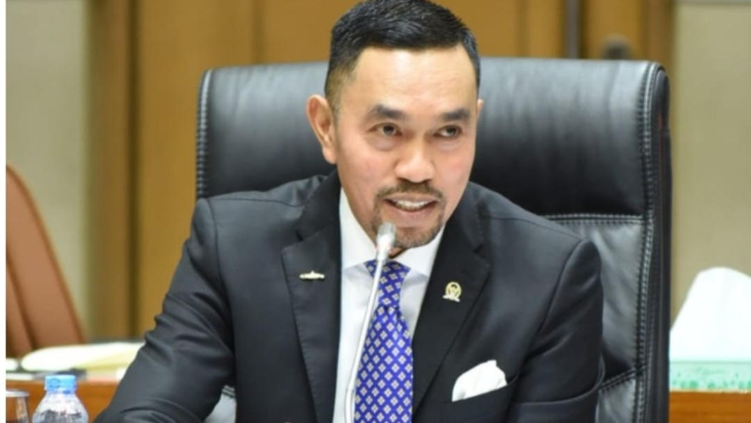 Posisi Ahmad Sahroni sebagai Wakil Ketua Komisi III DPR RI digantikan oleh Rusdi Masse Mappasessu. (Istimewa)