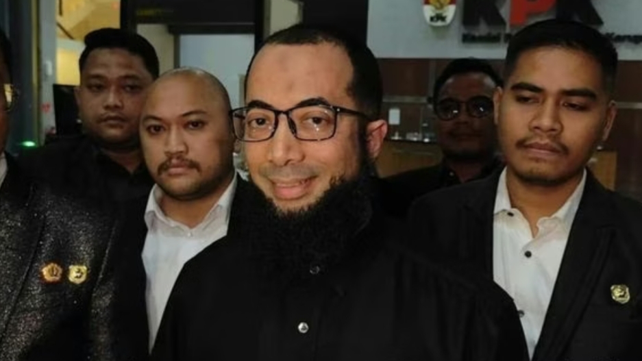 KPK periksa bos PT Zahra Oto Mandiri (Uhud Tour), Khalid Zeed Abdullah Basalamah. (Istimewa)