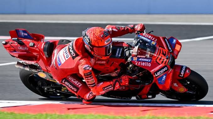 Marc Marquez kembali menghadapi tantangan besar di Sirkuit Mandalika pada sesi Practice MotoGP Mandalika 2025 yang digelar pada Jumat (3/10/2025). (Foto: istimewa)
