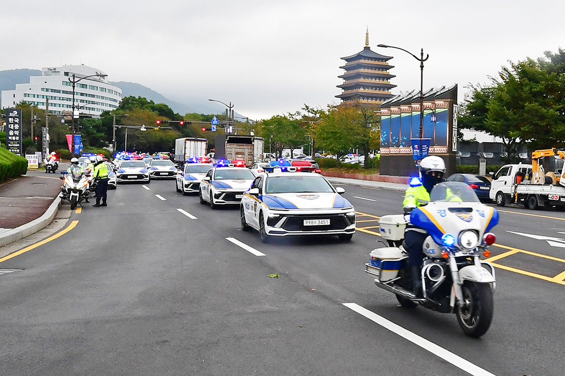 Kepolisian mengerahkan 19.000 personel setiap hari untuk memastikan keamanan pemimpin dan delegasi negara peserta KTT APEC Gyeongju. (dok.APEC)