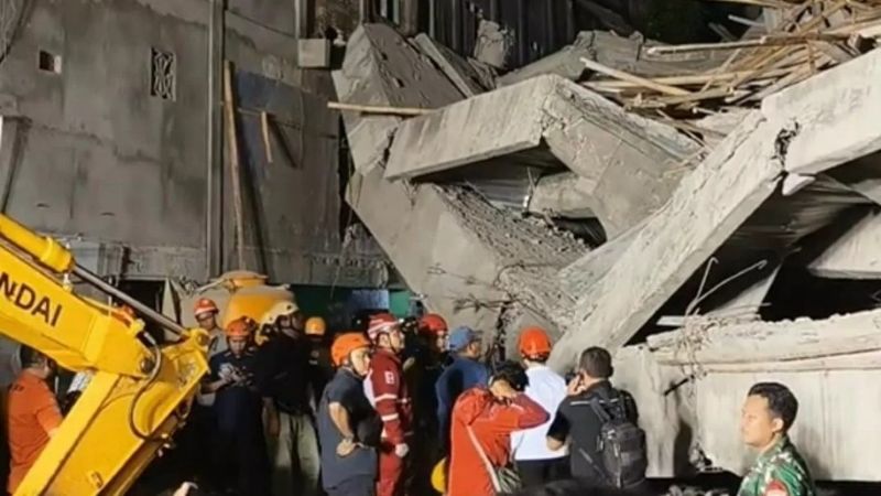 Bangunan Musala Ponpes Al Khoziny Sidoarjo Ambruk. (Foto: IST) 