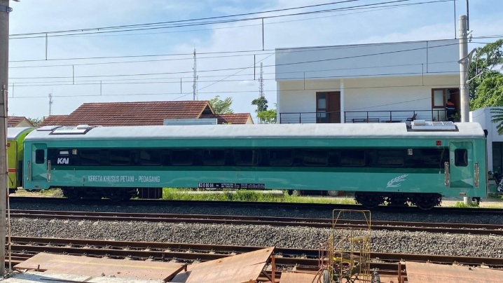 PT KAI Commuter siap mengoperasikan gerbong khusus pedagang dan petani. (Foto: dok. KAI Commuter)