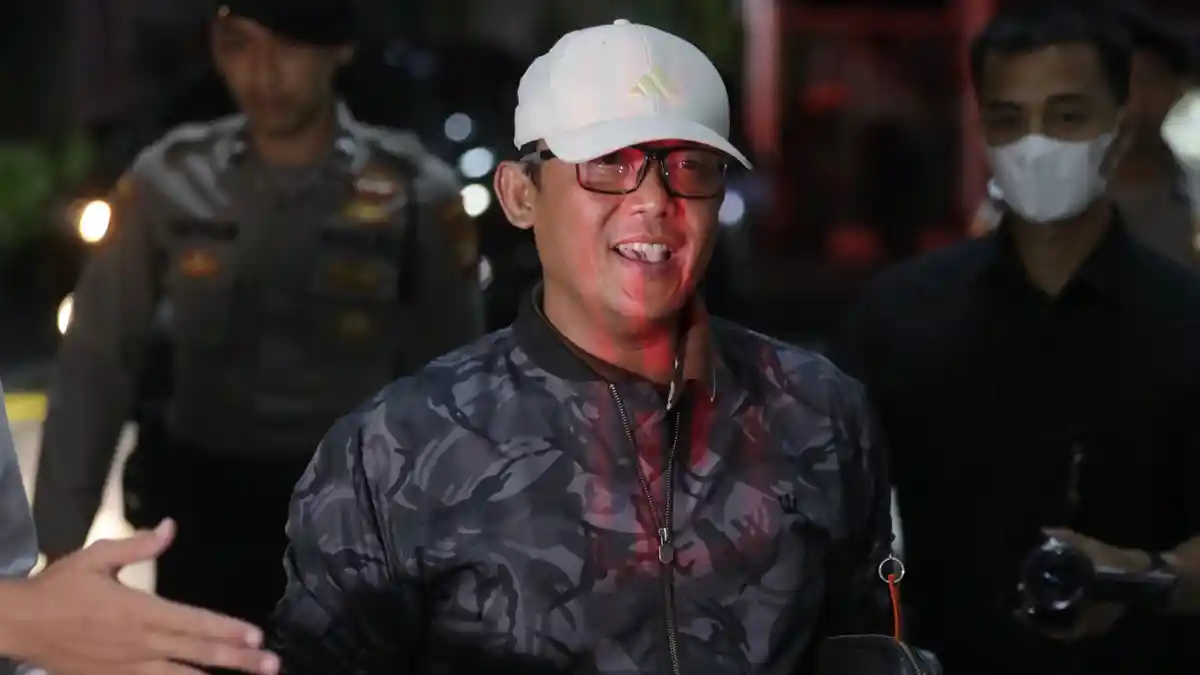 Terjaring OTT KPK, Nasib Bupati Lampung Tengah Ardito Wijaya Ditentukan Hari Ini