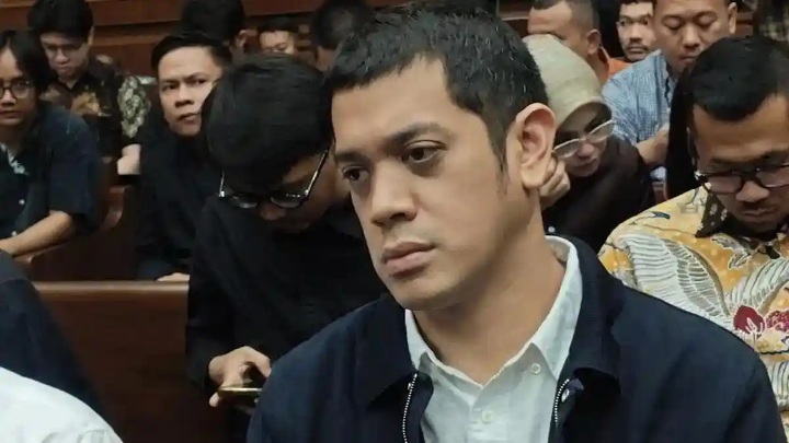 Muhammad Kerry Adrianto Riza, anak dari Riza Chalid, dituntut 18 tahun penjara dalam kasus dugaan tata kelol minyak mentah dan produk kilang PT Pertamina Persero. (Foto: Istimewa)