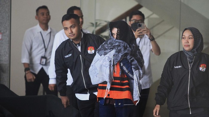 Bupati Pekalongan Fadia A Rafiq menjadi tersangka kasus dugaan korupsi. (Istimewa)
