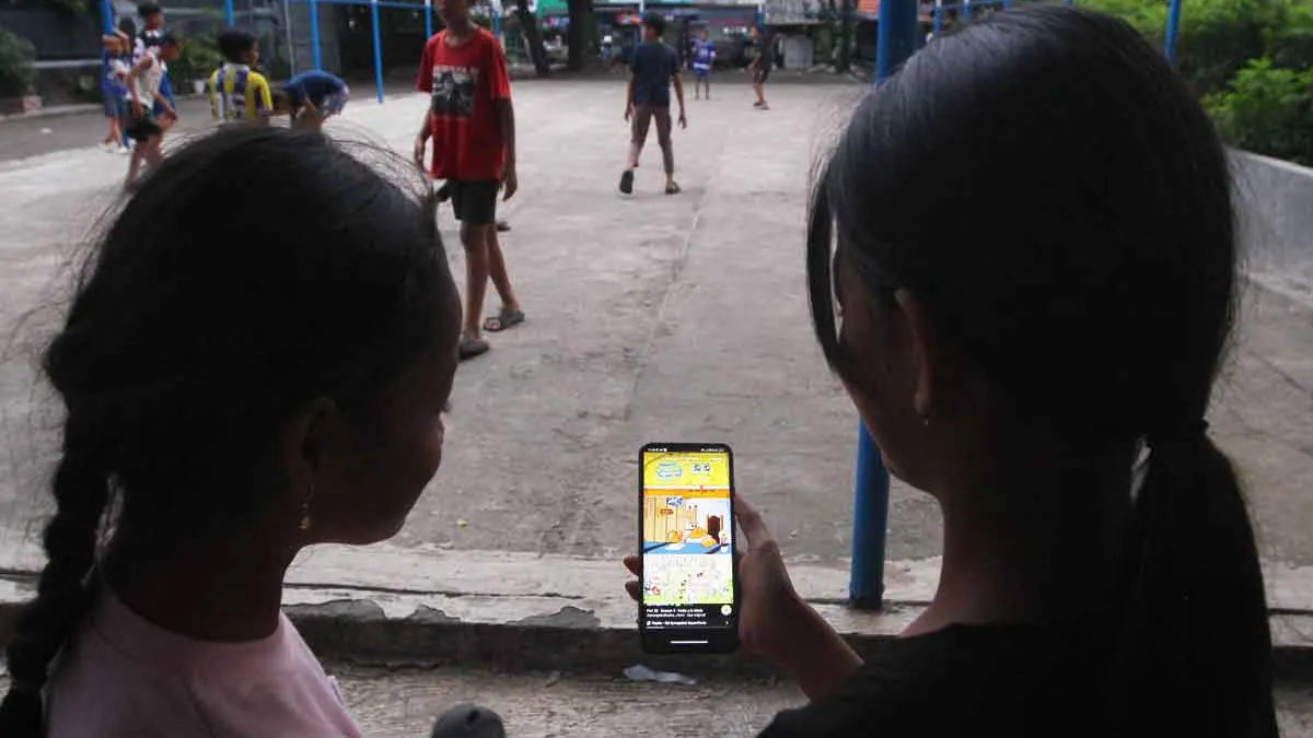 PP Tunas Berlaku, Pemprov Jatim Batasi Penggunaan Gadget di Sekolah