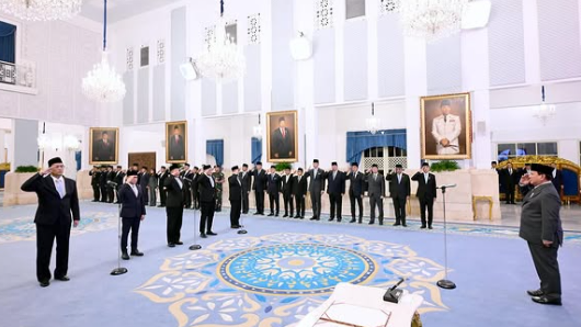 Sebanyak 6 pejabat baru yang dilantik pada Senin (27/4/2026) sore. (Foto: Istimewa)