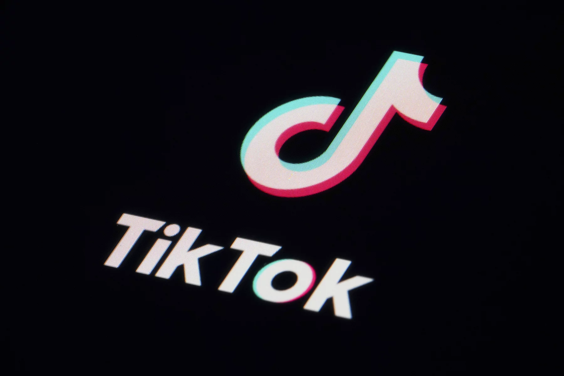 TikTok dan Roblox Minta Waktu Tambahan Patuhi PP Tunas