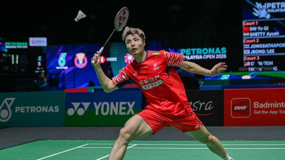 Pebulu tangkis China, Shi Yu Qi mempertahankan gelar juara Piala Thomas 2026. (dok China Daily HK) 