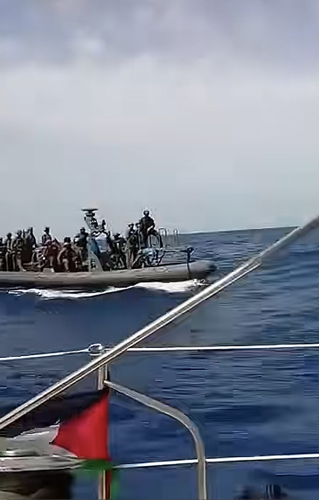 Tangkapan layar tiktok live Global Sumud Flotilla Humans. (@humansofgsf)