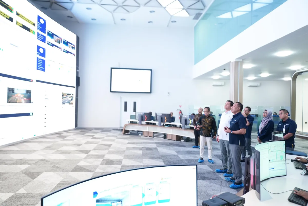 Kunjungan Danantara Indonesia ke kantor Jasamarga Tollroad Command Center (JMTC), Bekasi, Jawa Barat. (dok Jasa Marga)